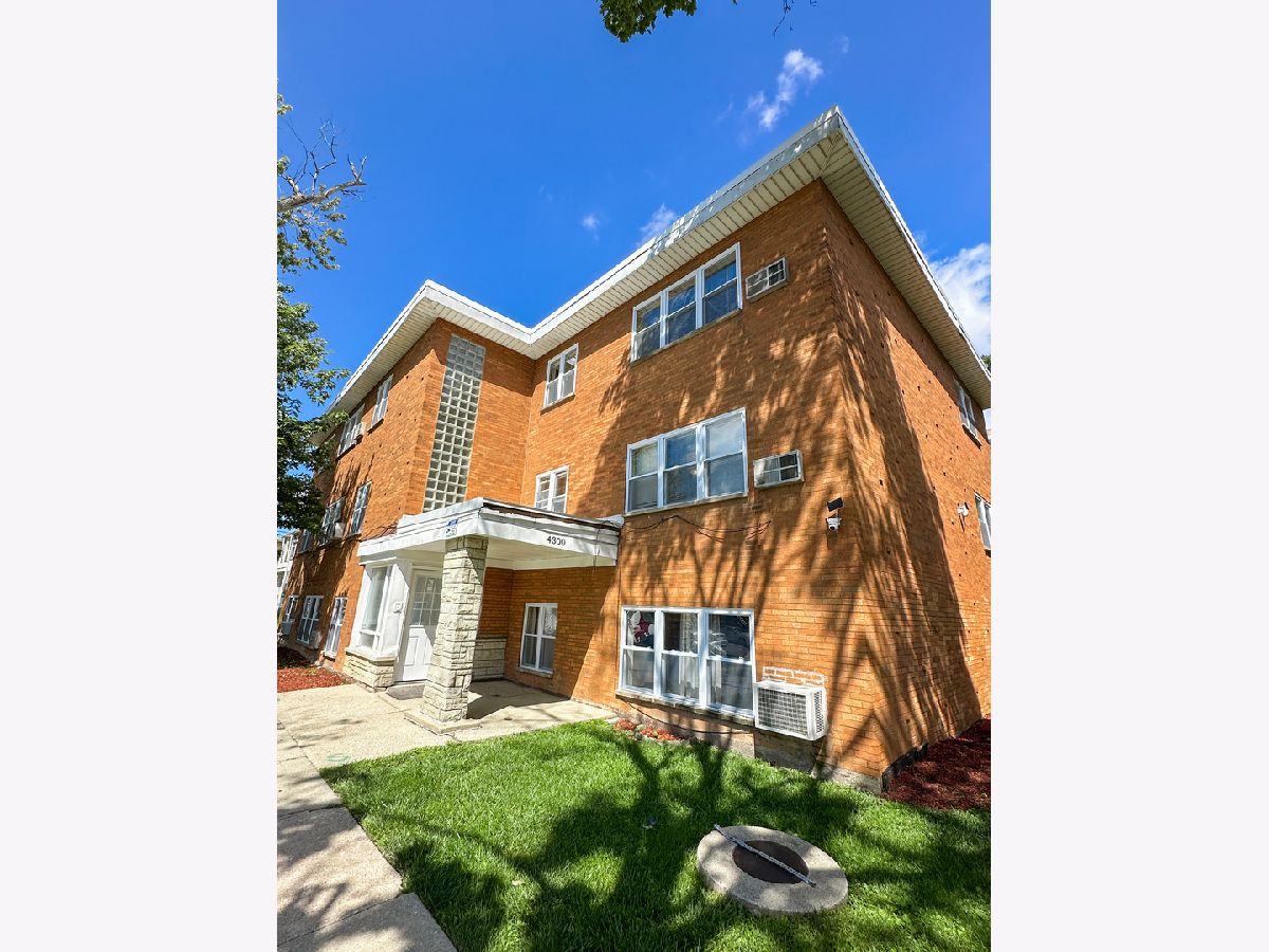  Rented Chicago Illinois, 4300 Keystone
