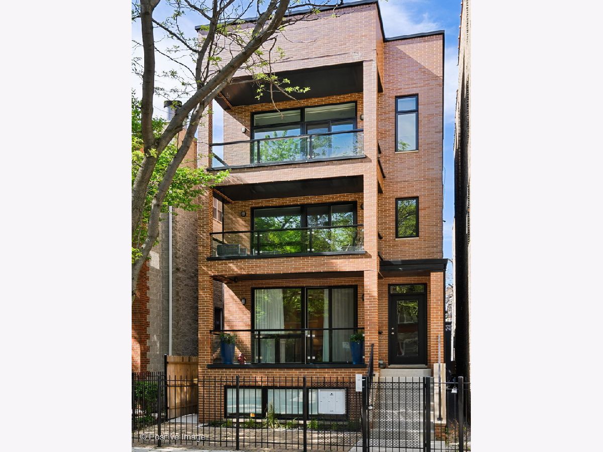  For Sale Chicago Illinois, 1448 Erie Street