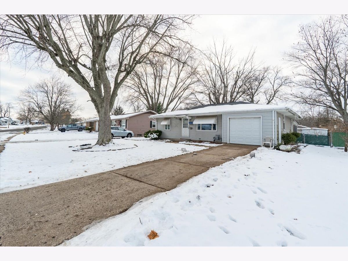  For Sale Peoria Illinois, 2625 Victoria Avenue