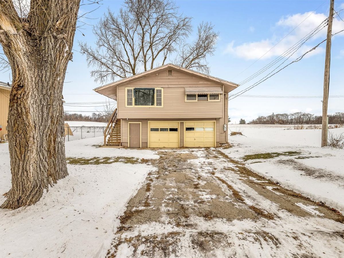  For Sale Rockford Illinois, 4381 Safford Road