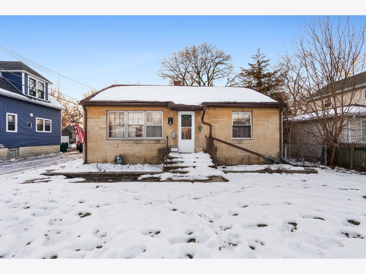  Sold Joliet Illinois, 121 May