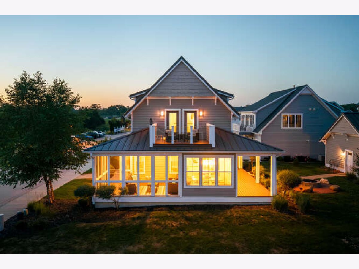 Homes & Condos & Townhomes For Sale Heritage Harbor Ottawa Illinois, 12 Great Loop West