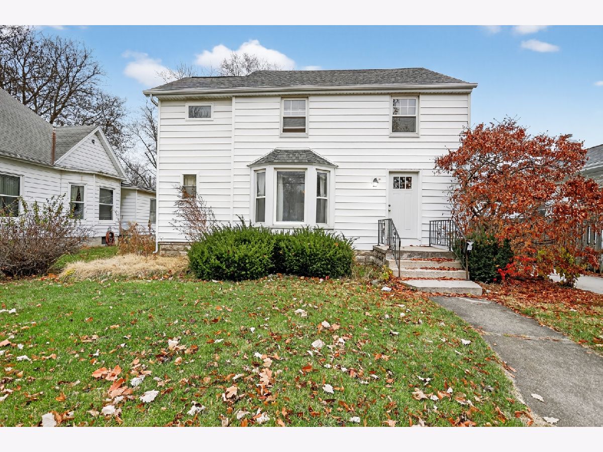  For Sale Pontiac Illinois, 922 Mill Street