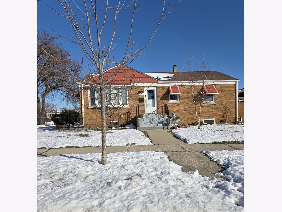  For Rent Schiller Park Illinois, 9945 Sunnyside