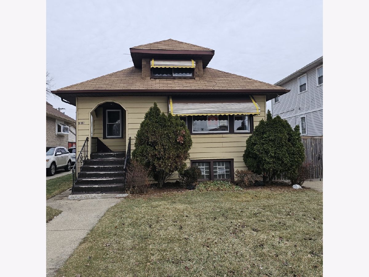  For Sale Maywood Illinois, 2125 3rd Avenue