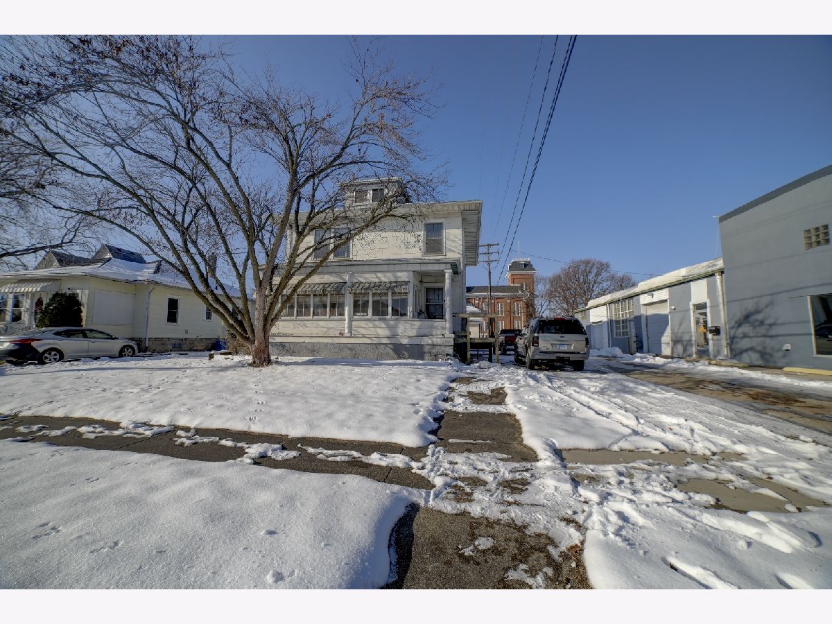  For Sale Watseka Illinois, 215 3rd Street