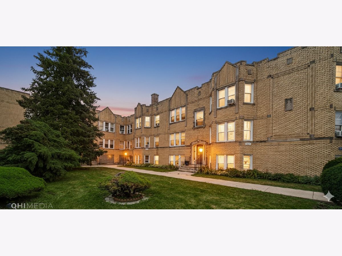  For Rent Chicago Illinois, 2419 Oak Park