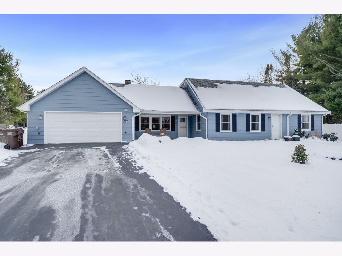  For Sale Caledonia Illinois, 5393 Lakecrest Road