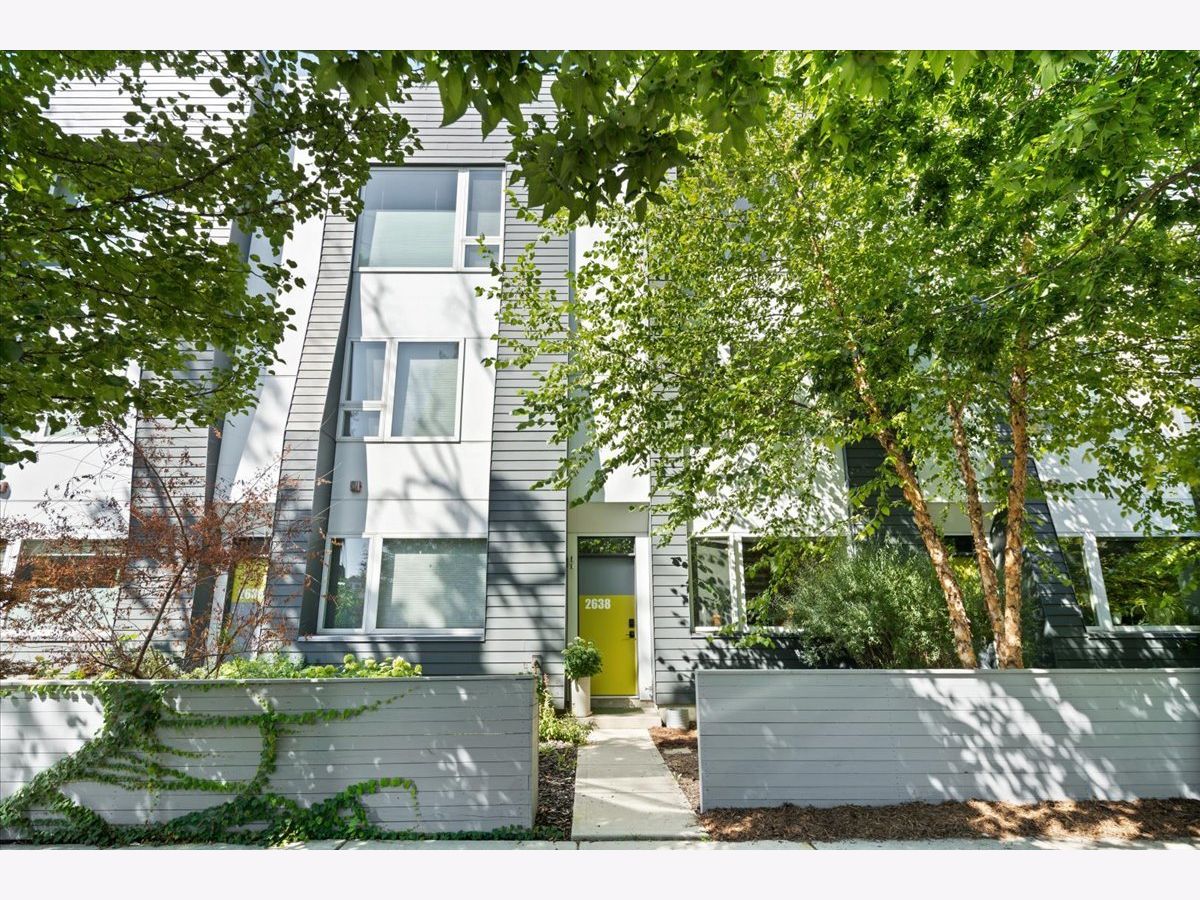  Sold Chicago Illinois, 2638 Ridgeway