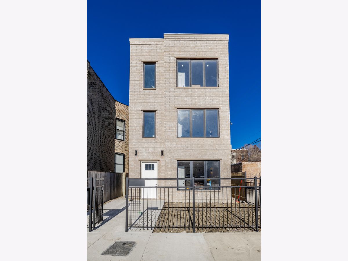  For Rent Chicago Illinois, 3216 Polk