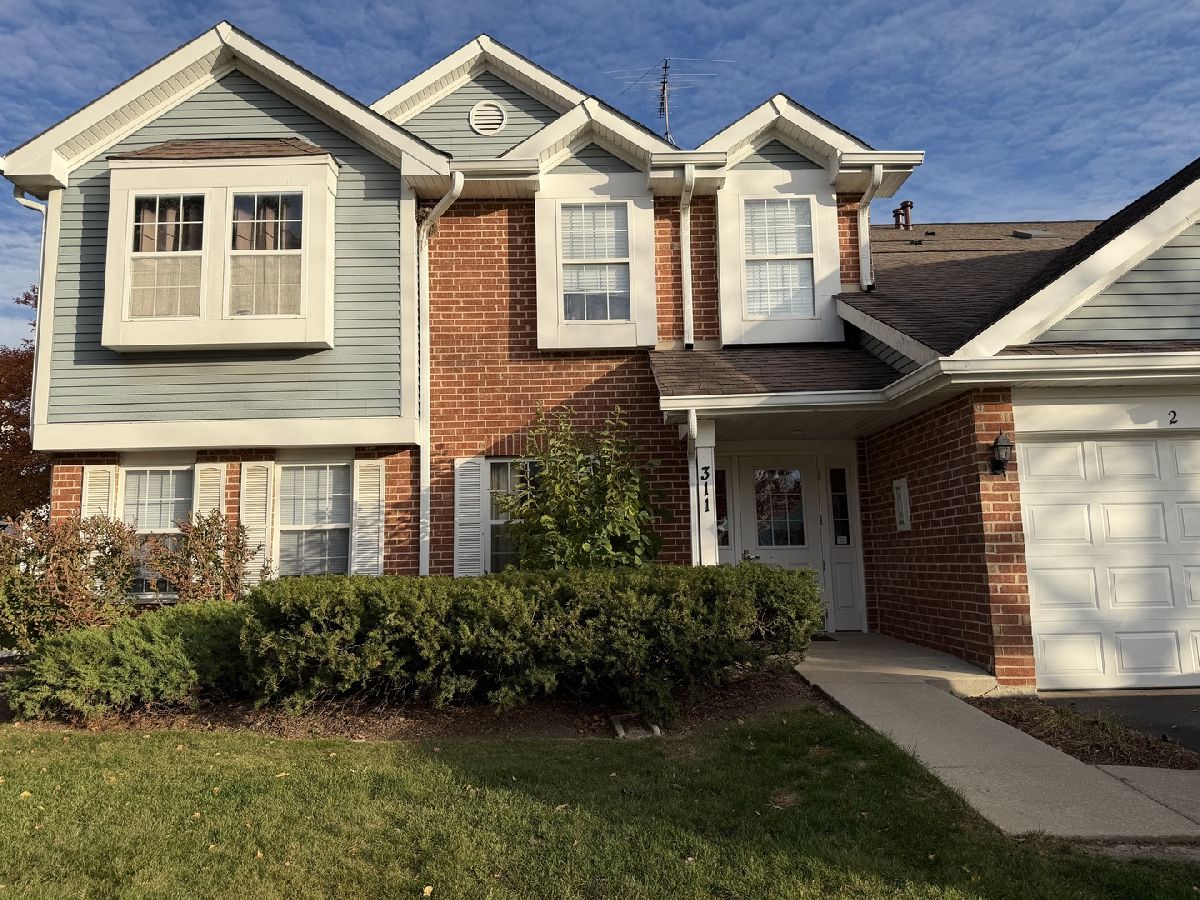 Townhomes & Condos For Rent Turnberry Manor Roselle Illinois, 311 Sheffield