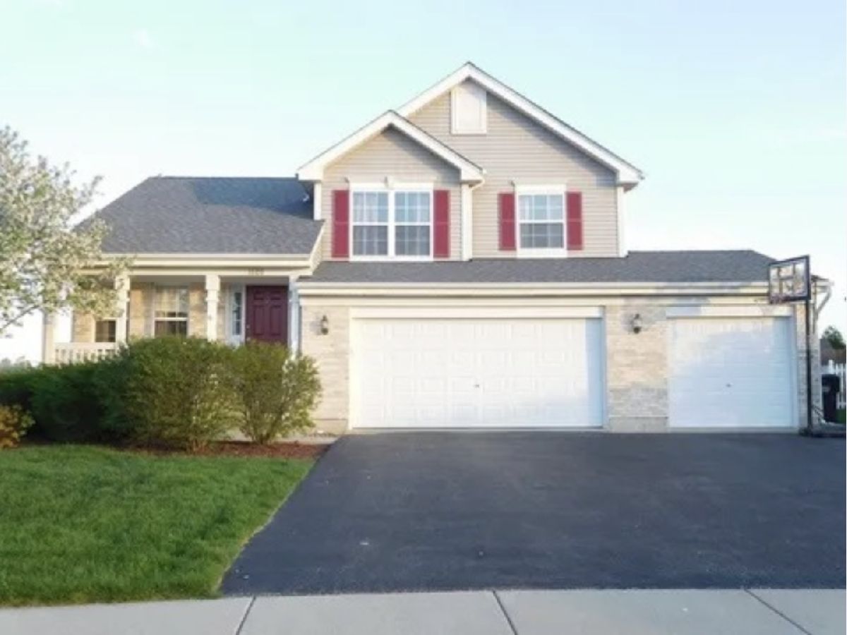 Townhomes & Homes For Rent Chestnut Ridge Minooka Illinois, 1606 Donegal