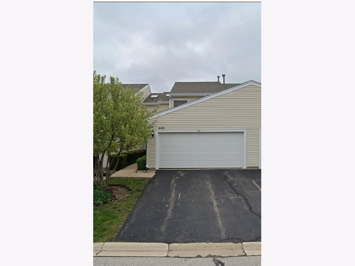  For Rent Naperville Illinois, 1640 Hilton Head