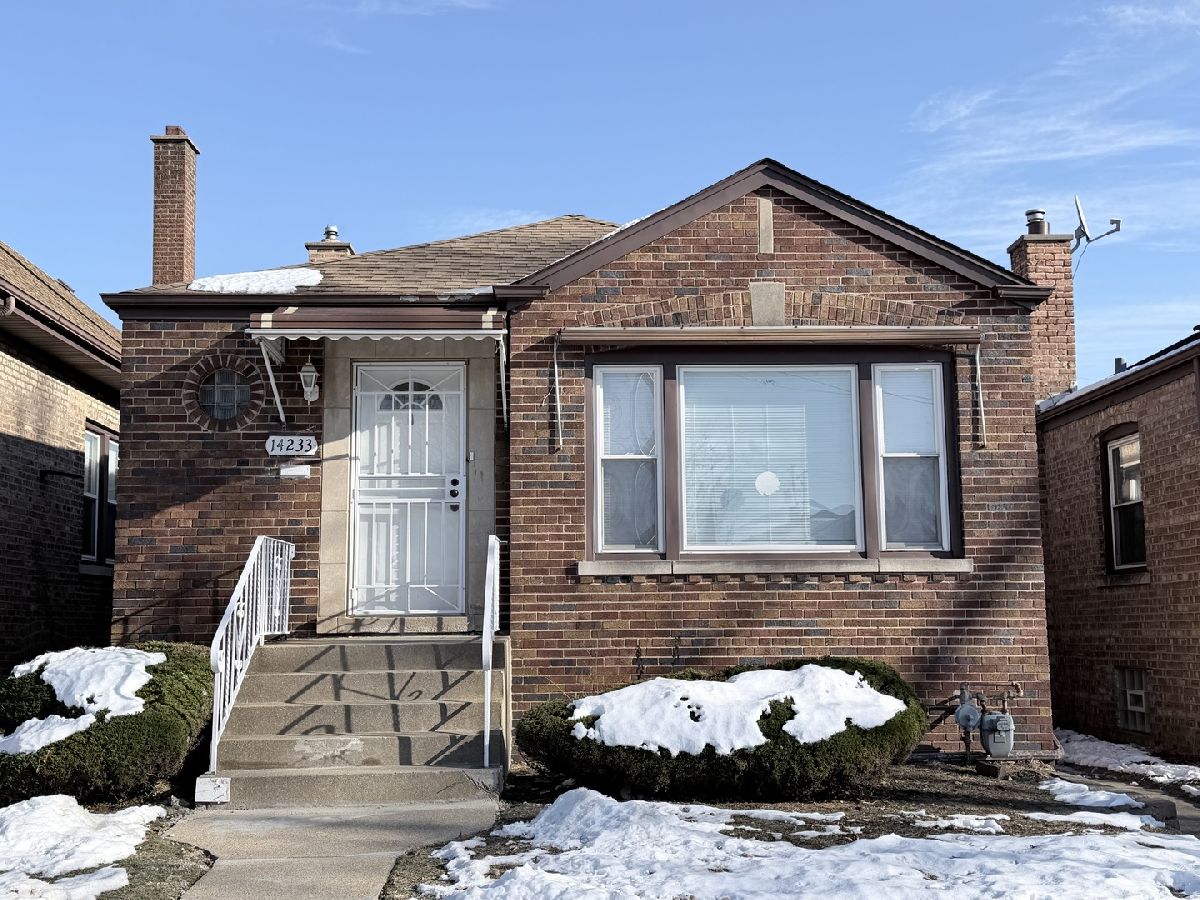  For Sale Riverdale Illinois, 14233 Union Avenue