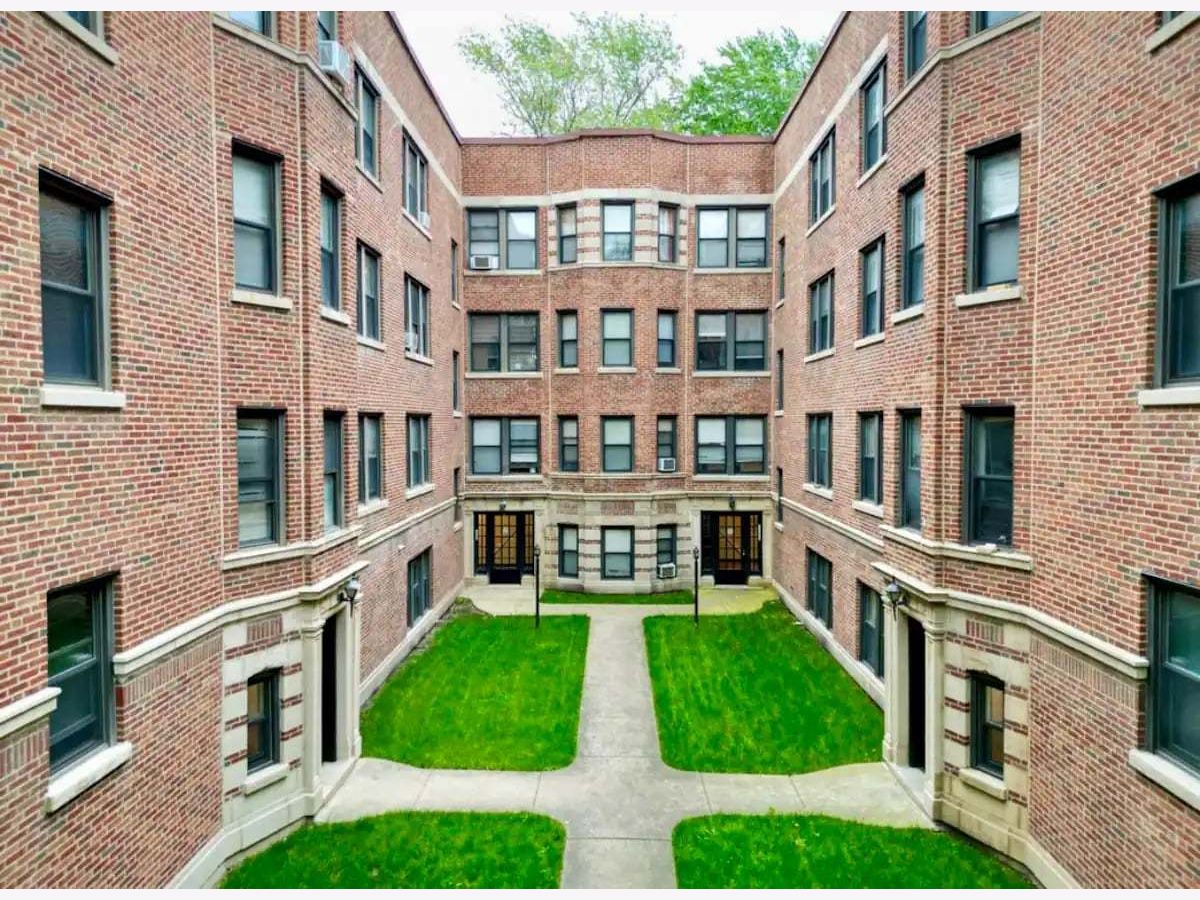  For Rent Chicago Illinois, 6439 Hamilton