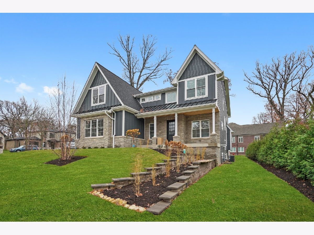  For Sale Lemont Illinois, 1523 Linden Circle