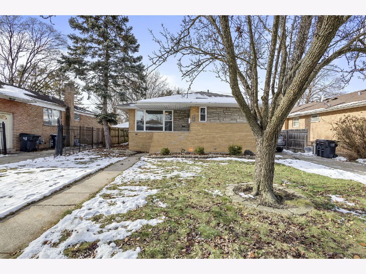  For Sale South Holland Illinois, 16058 Drexel Avenue