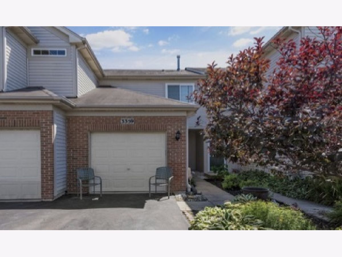  For Rent Carpentersville Illinois, 3359 Blue Ridge