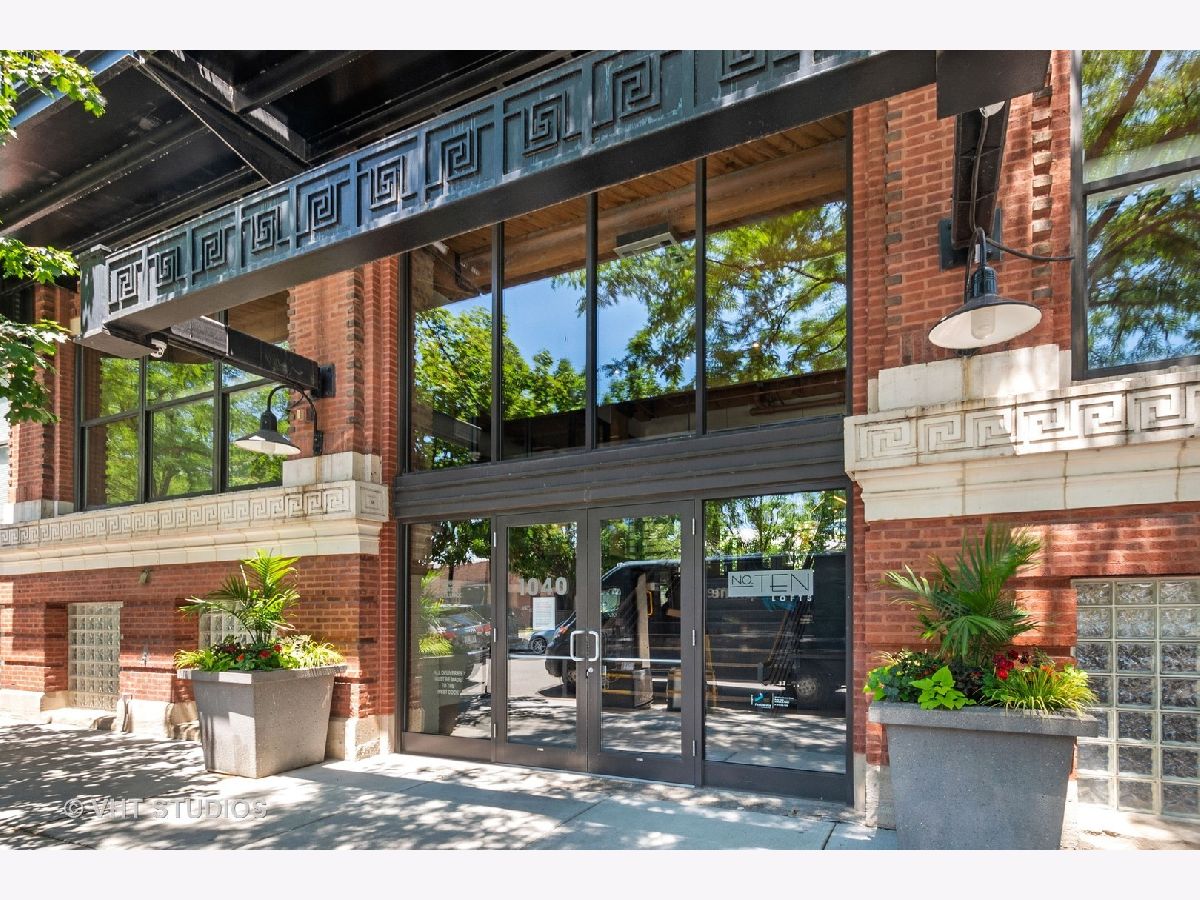  Rented Chicago Illinois, 1040 Adams