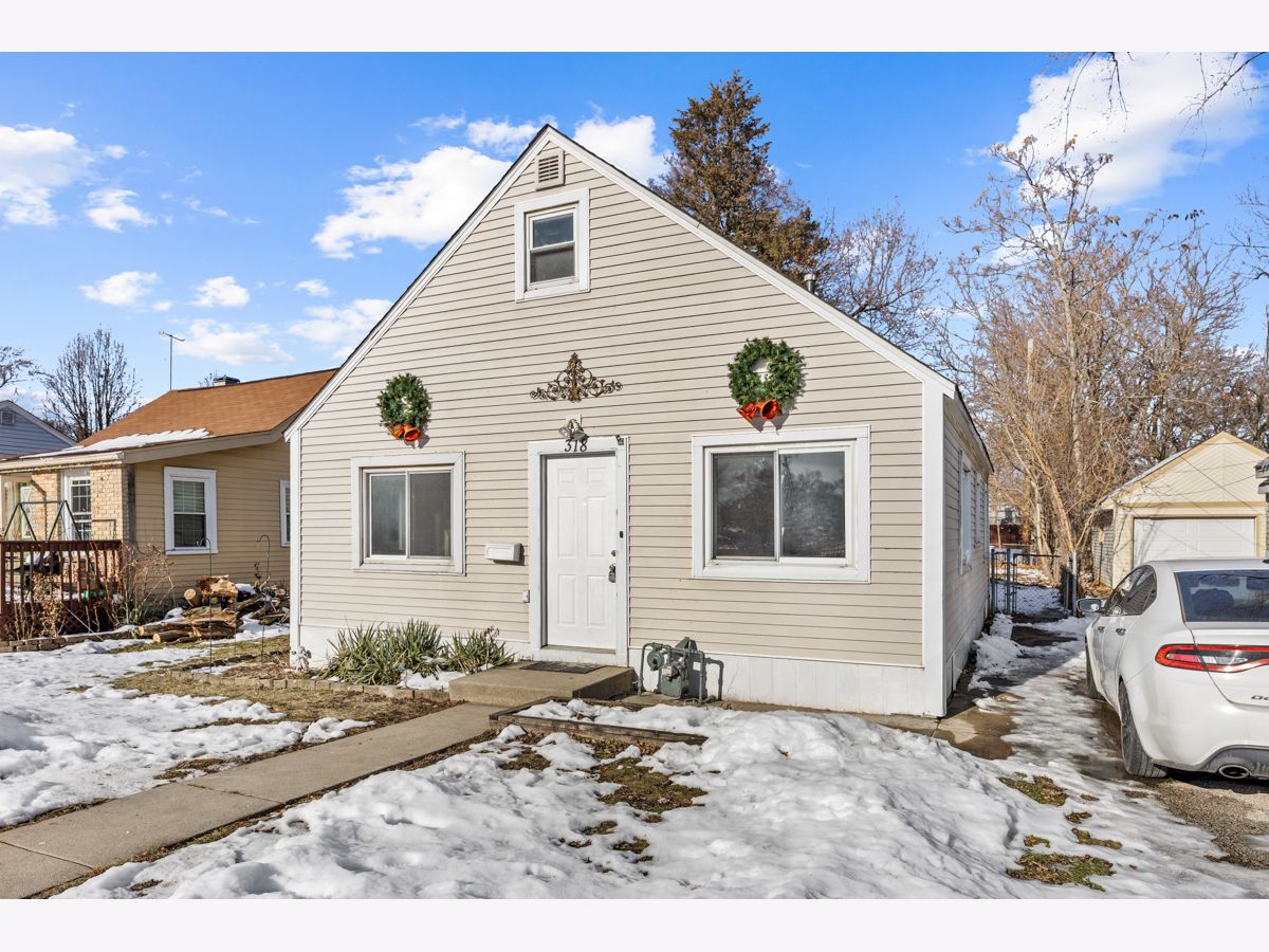  For Sale Round Lake Park Illinois, 318 Elder Drive