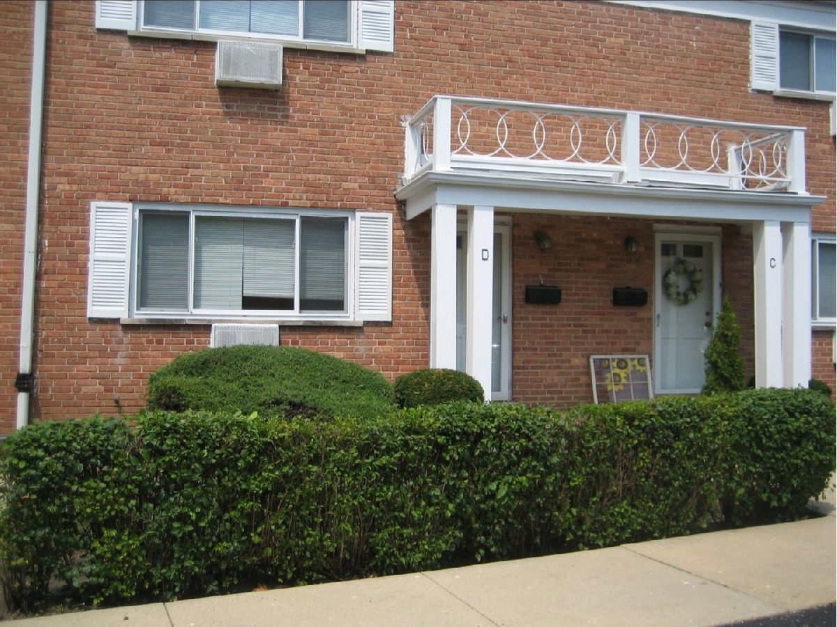  Rented Glenview Illinois, 1324 Tinker