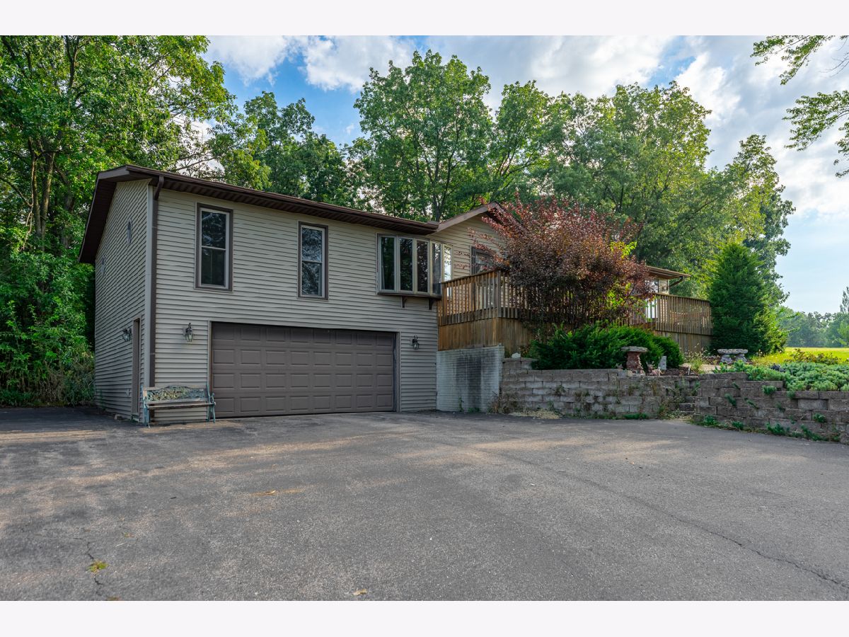  For Sale Davis Illinois, 1005 Autumn Court