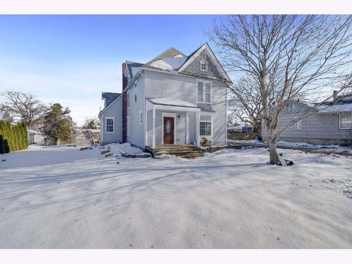  Sold Chadwick Illinois, 219 Calvert