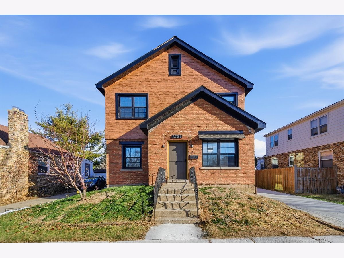  Sold Des Plaines Illinois