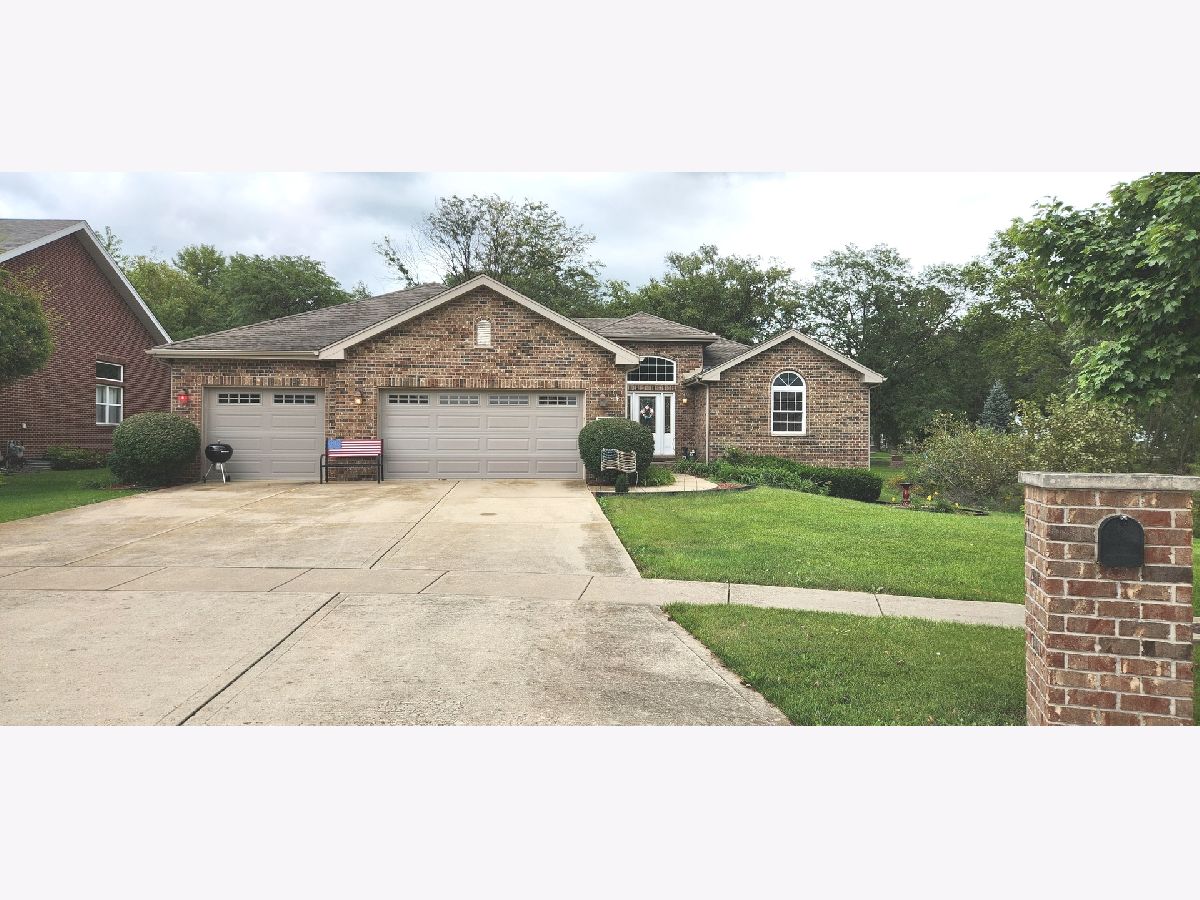  For Sale Peotone Illinois, 103 Hickory Street