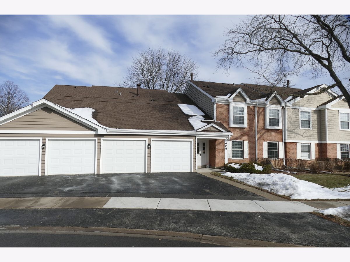  Rented Schaumburg Illinois, 608 Berkley