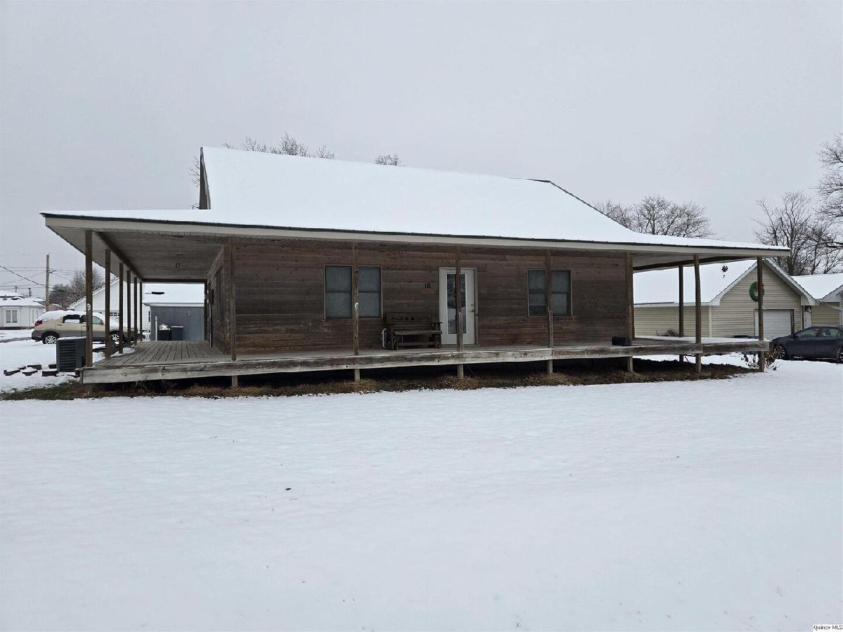  Sold Mt Sterling Illinois, 111 Chestnut