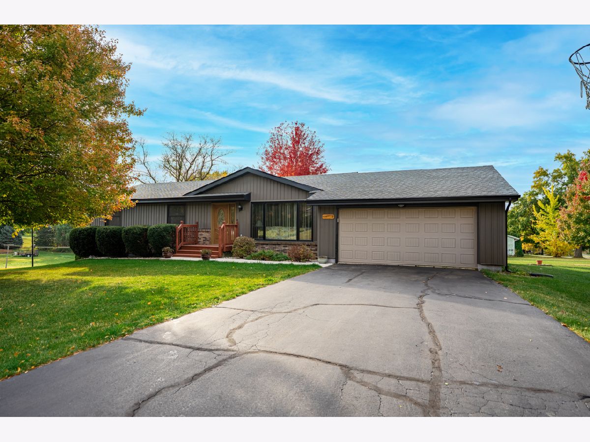  For Sale Davis Illinois, 295 Forestcliff Court