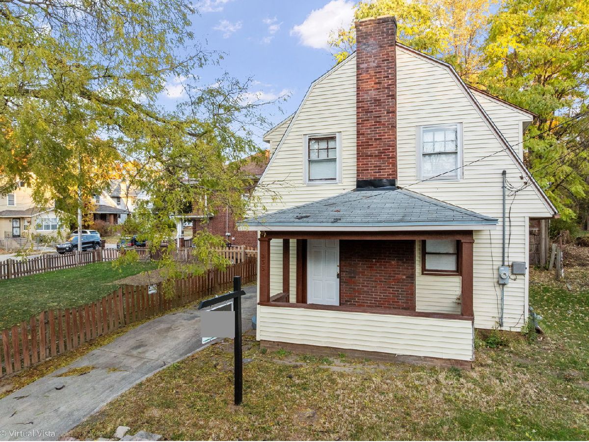  For Sale Rockford Illinois, 233 Oakwood Avenue