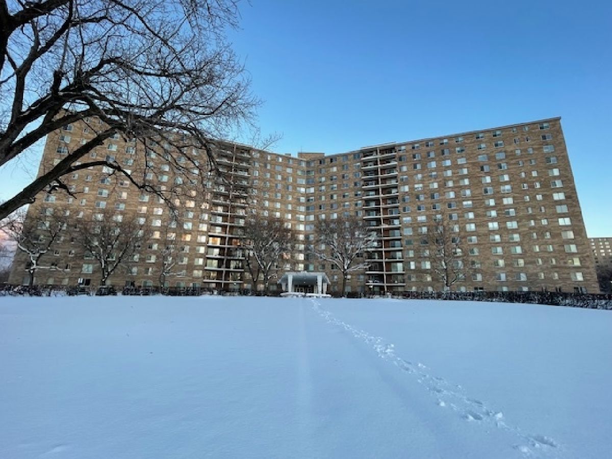  For Sale Chicago Illinois, 7141 Kedzie Avenue