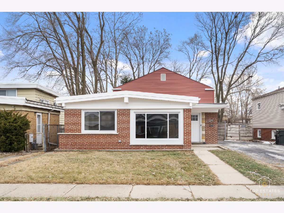  For Sale Dolton Illinois, 15429 Ellis Avenue