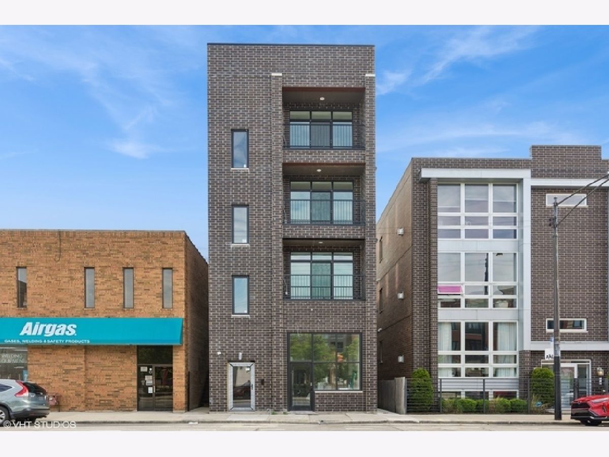  Rented Chicago Illinois, 3219 Elston