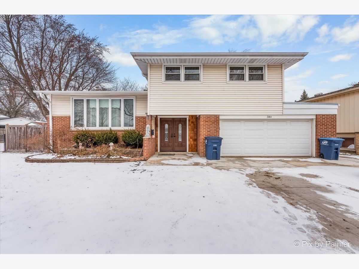 Homes & Condos & Townhomes For Sale Brentwood Des Plaines Illinois, 380 Dulles Road