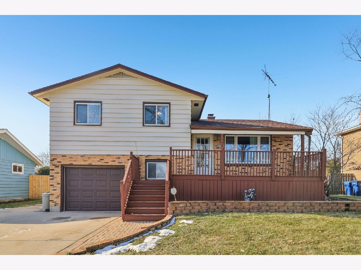  For Sale Waukegan Illinois, 2426 Butrick Street