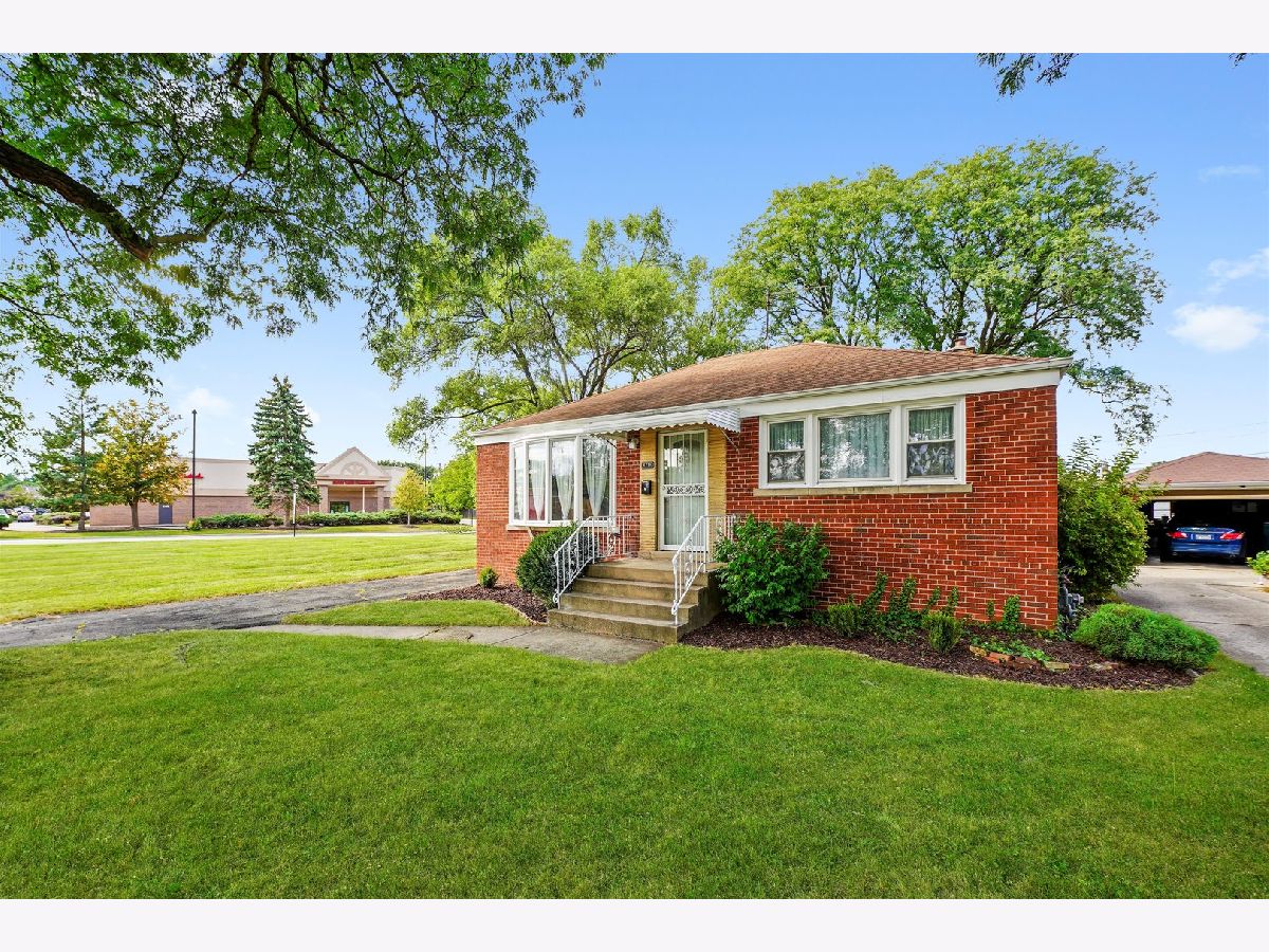  For Sale Hillside Illinois, 4718 Butterfield Road