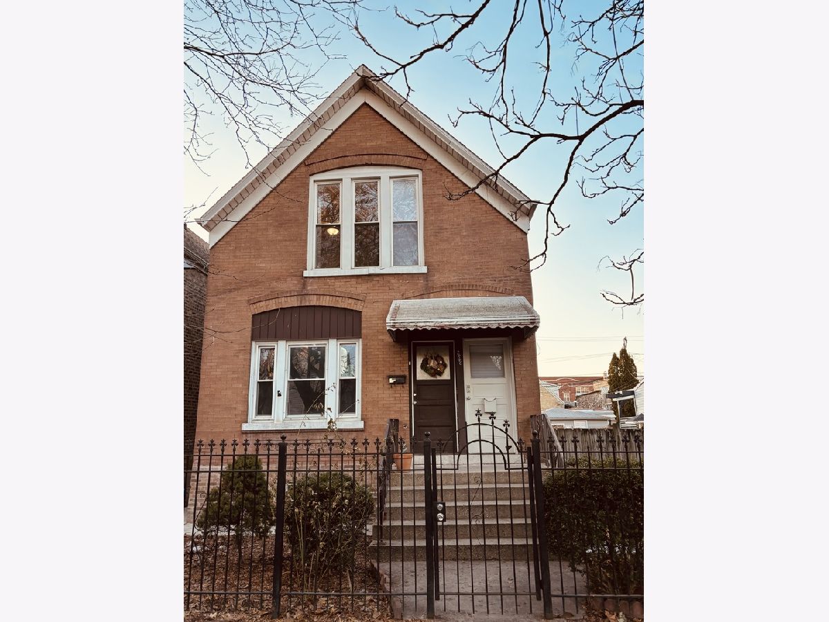  Rented Chicago Illinois, 2846 Troy