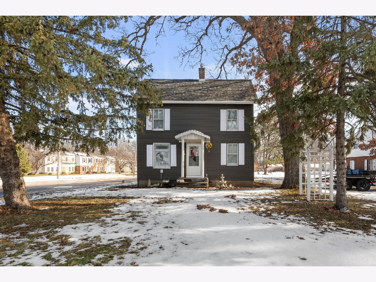  For Sale East Moline Illinois, 3202 Archer Drive