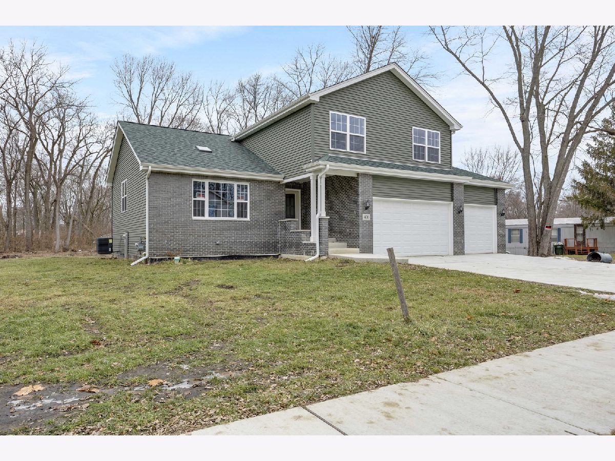  For Sale Braidwood Illinois, 470 School Street