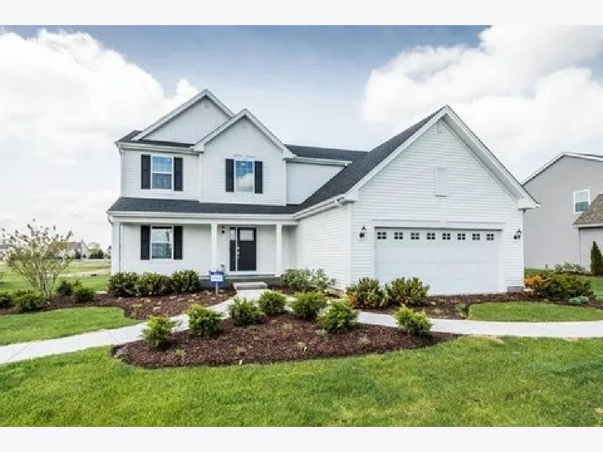 Homes & Townhomes Rented Raintree Village Yorkville Illinois, 2111 Tremont