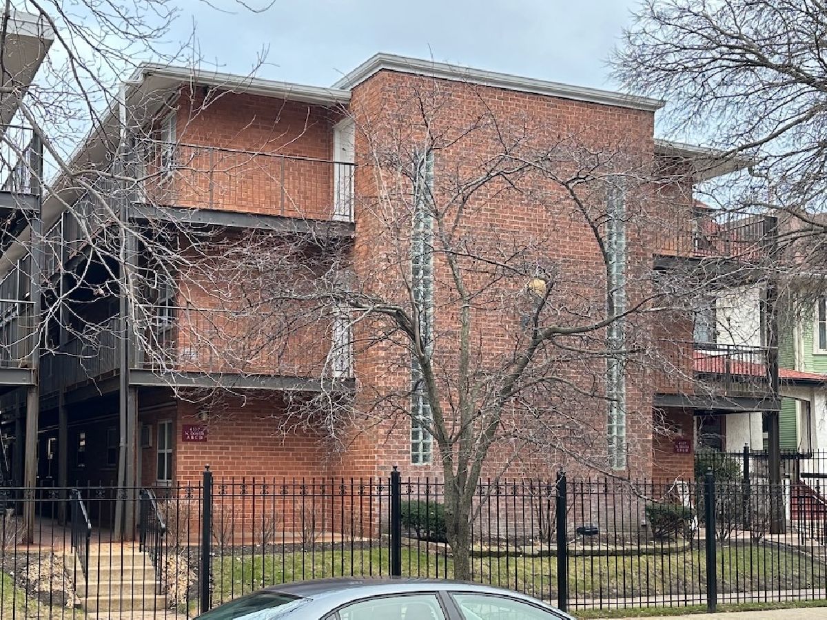  For Rent Chicago Illinois, 4537 Dover
