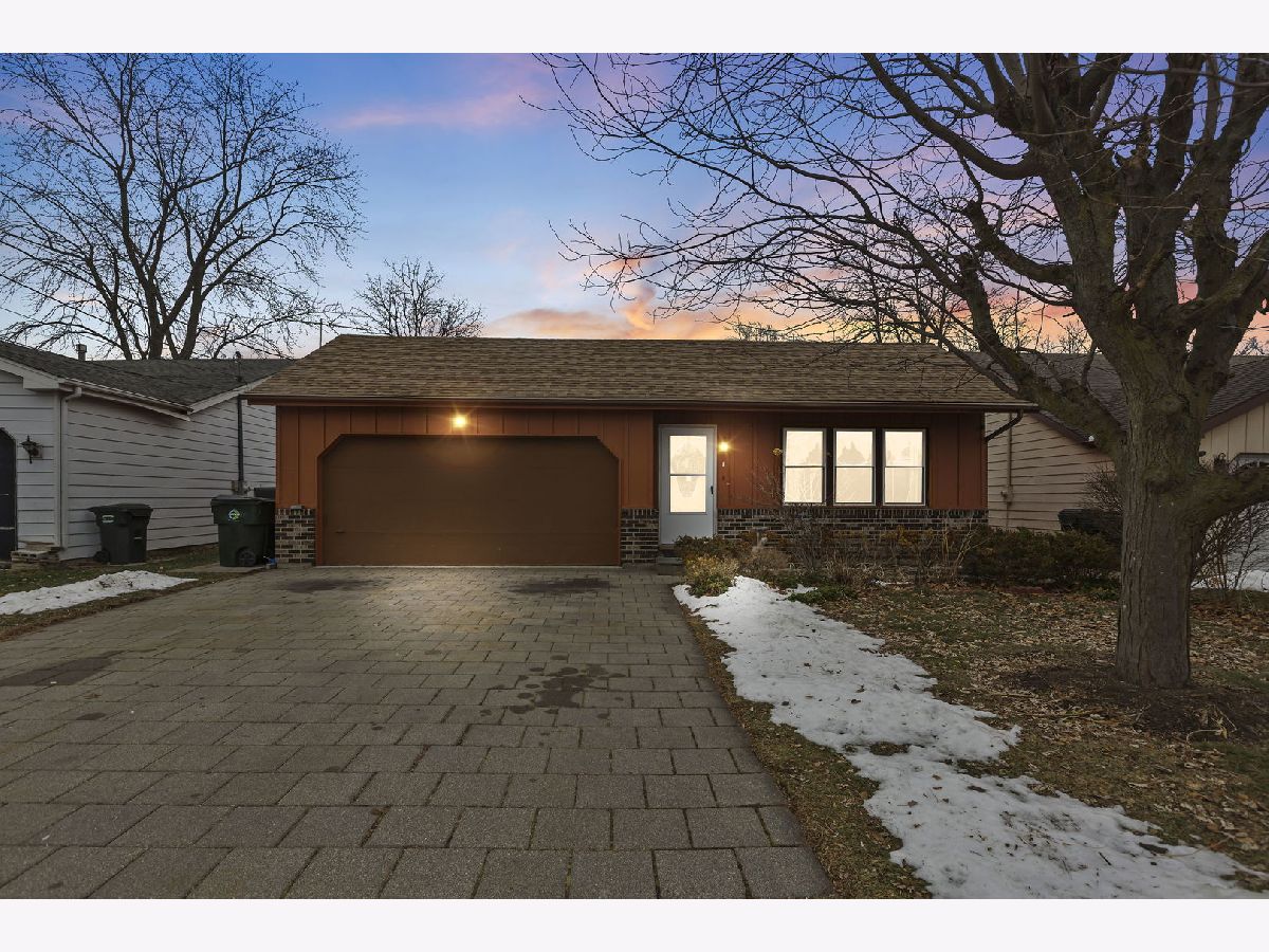  For Rent Mundelein Illinois, 933 Ridge