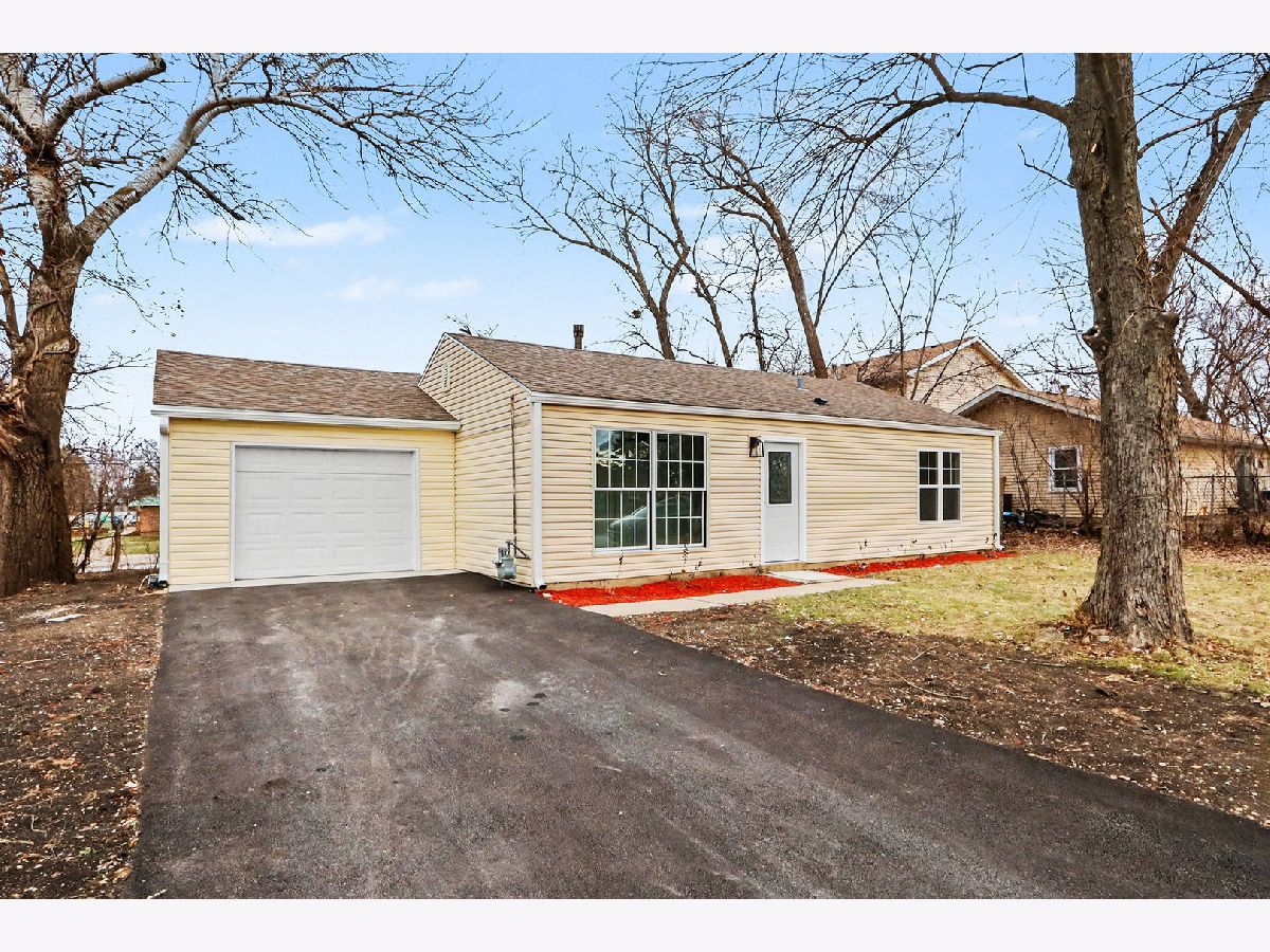  For Sale Joliet Illinois, 313 Louis Road