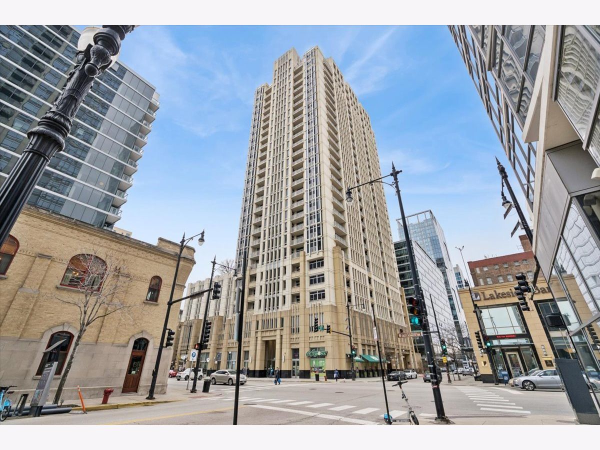  For Rent Chicago Illinois, 1400 Michigan