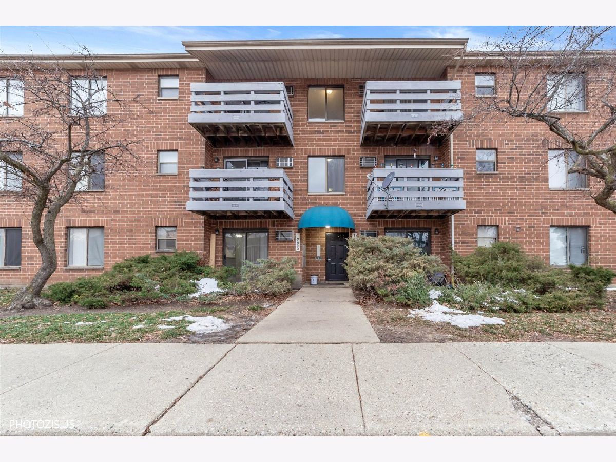  Rented Palatine Illinois, 1225 Winslowe