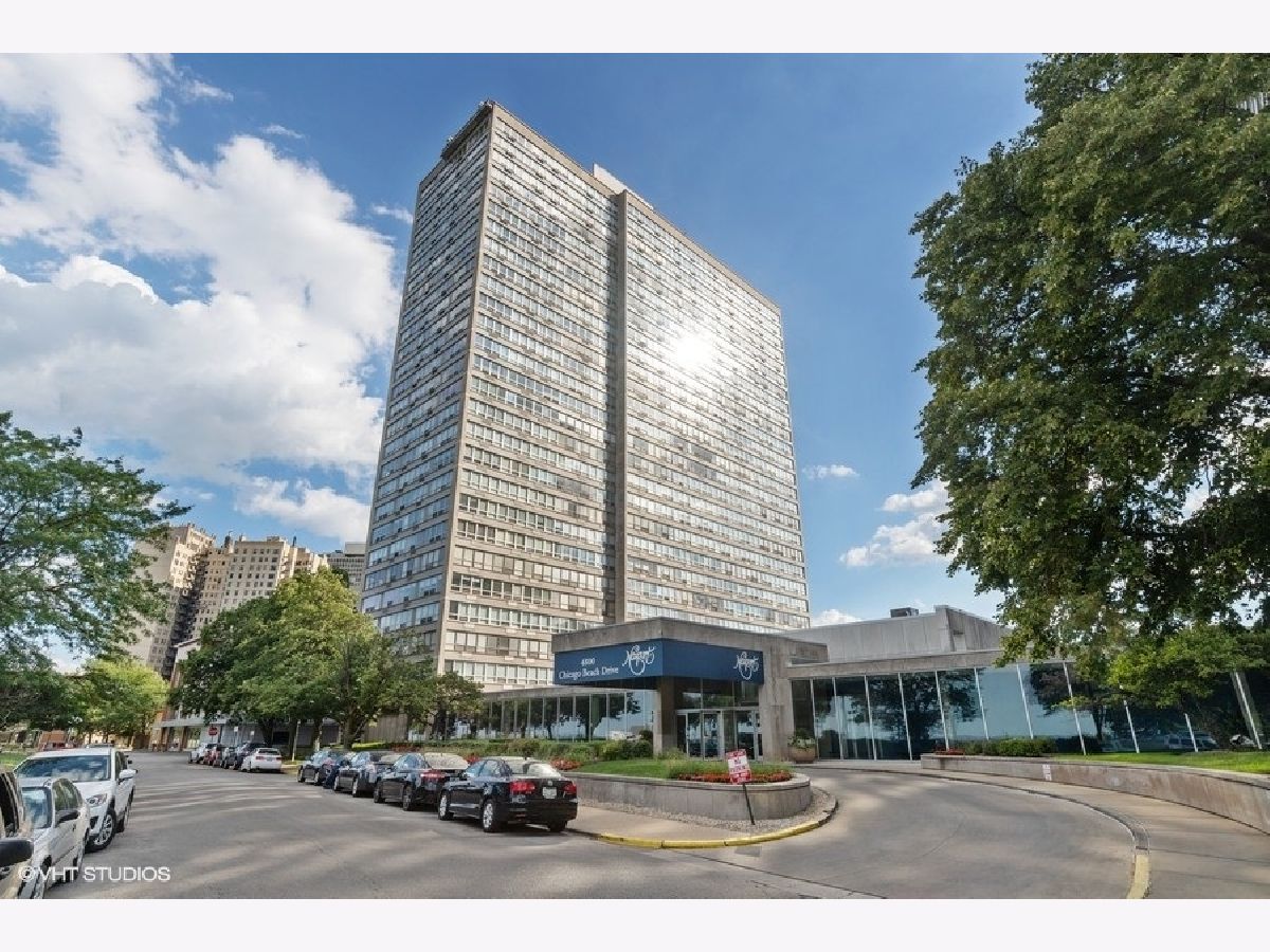  For Sale Chicago Illinois, 4800 Chicago Beach Drive