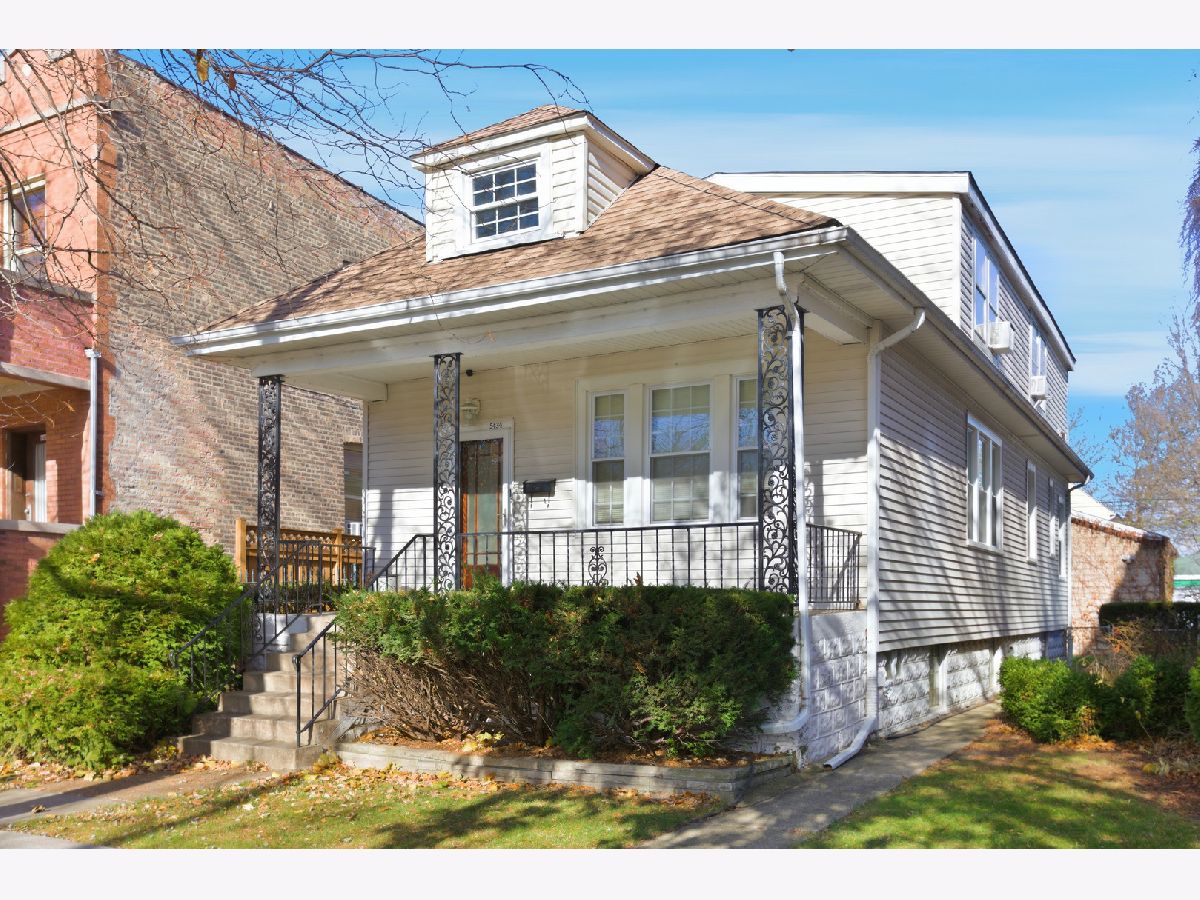  Rented Chicago Illinois, 5434 Wrightwood